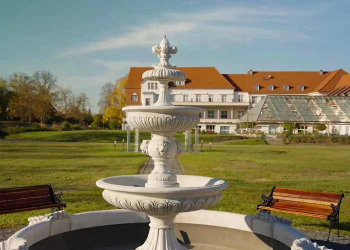 Parkresidenz Lychen, 7 *