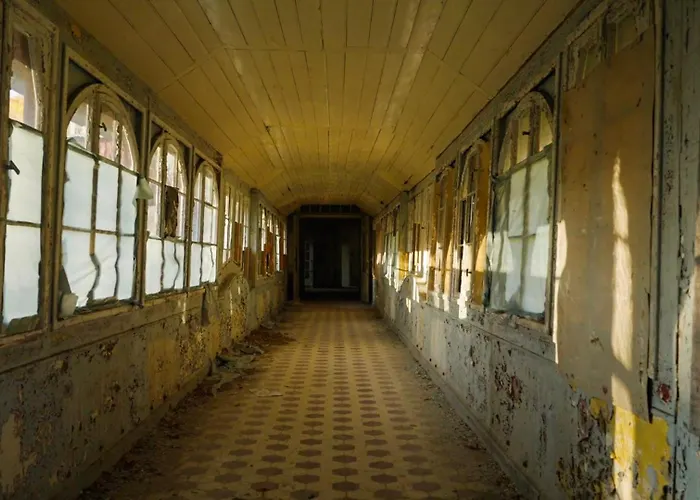 Parkresidenz Lychen, 7 *