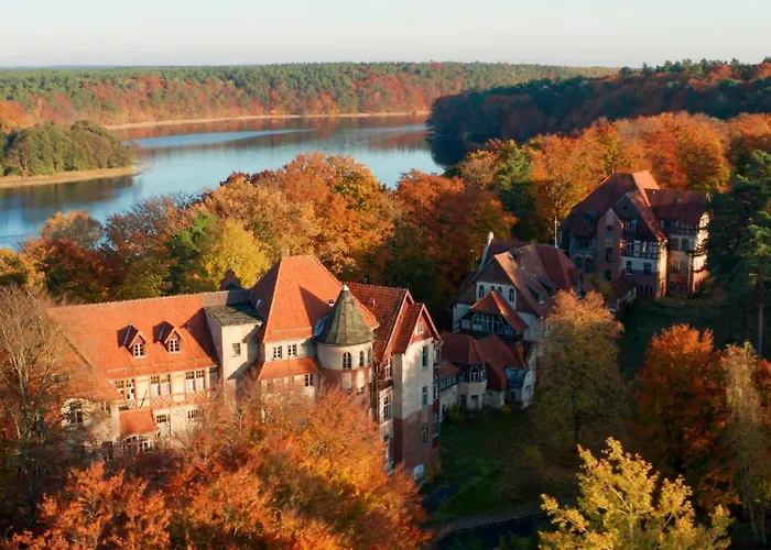 Parkresidenz Lychen, 7 Lychen